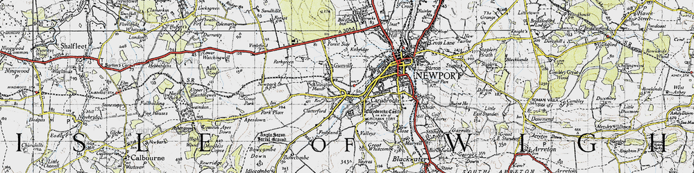 Old map of Carisbrooke in 1945