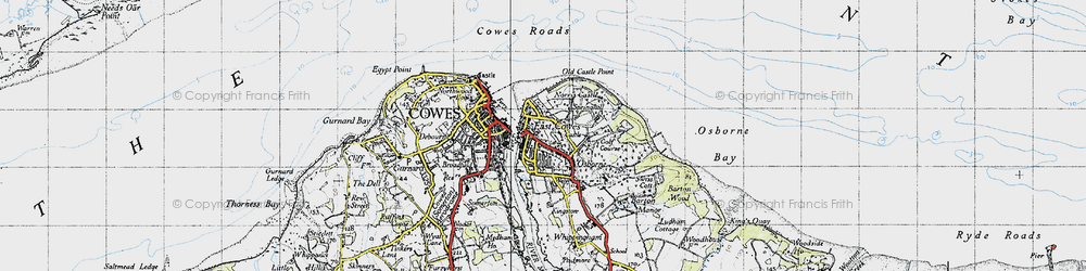 Old map of East Cowes in 1945