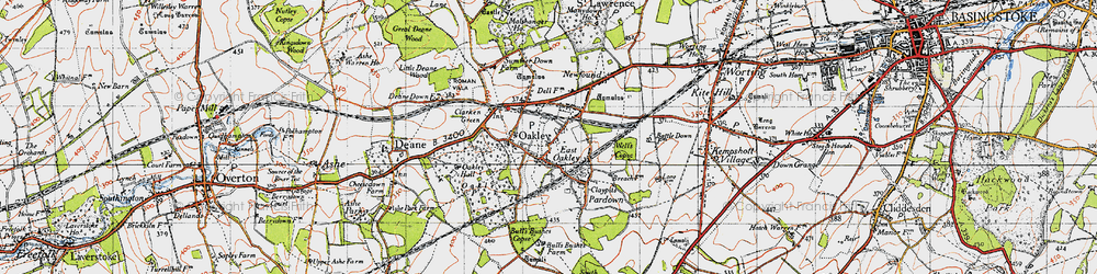 Old map of East Oakley in 1945