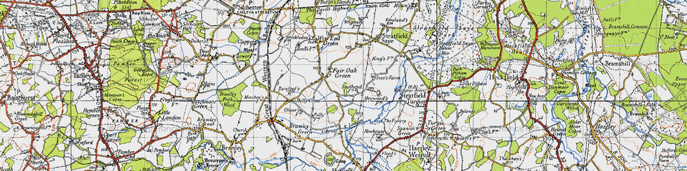 Old map of Fair Oak Green in 1945