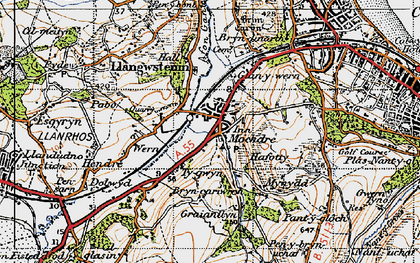 Old map of Mochdre in 1947