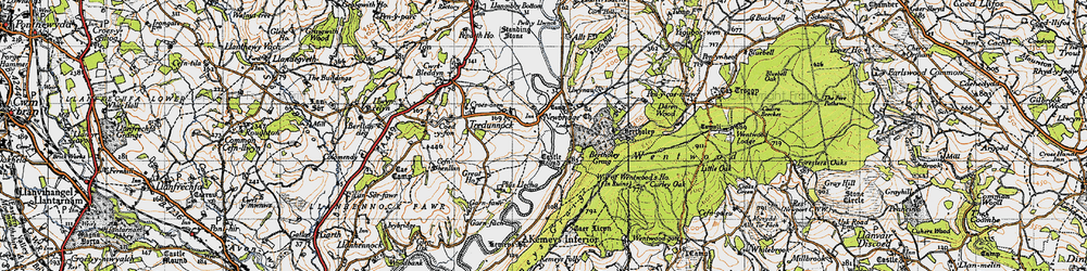 Old map of Newbridge on Usk in 1946