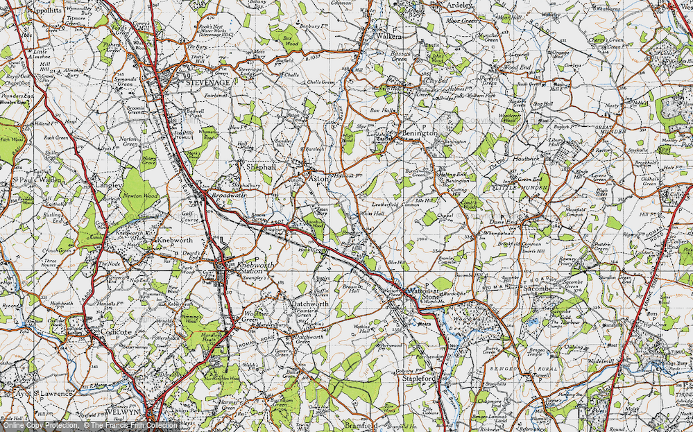 Old Map of Historic Map covering Leatherfield Common in 1946
