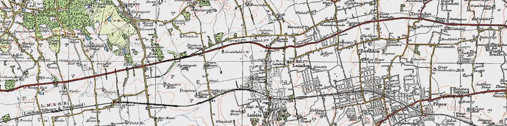 Old map of Dunton Wayletts in 1920