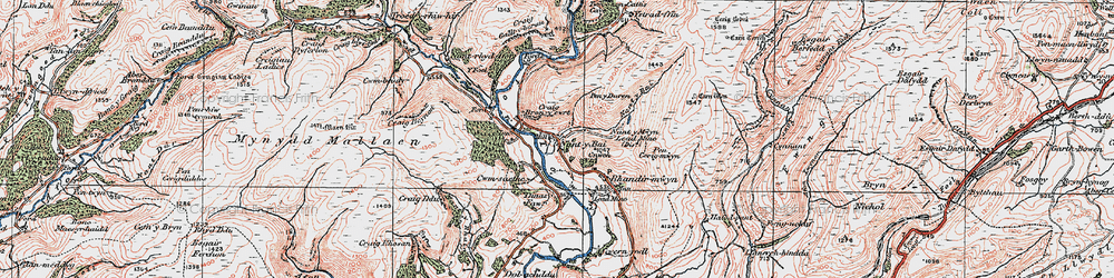 Old map of Troed-rhiw-ruddwen in 1923