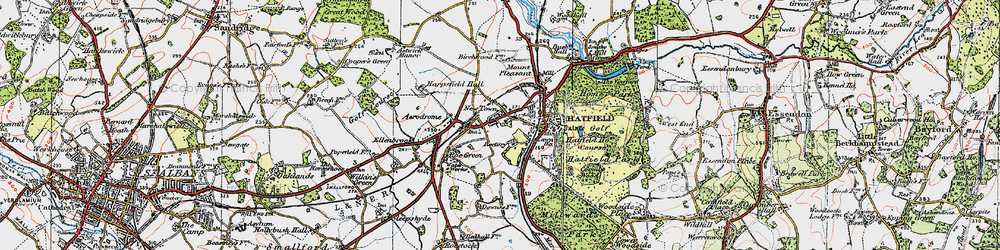 Old map of Roe Green in 1920