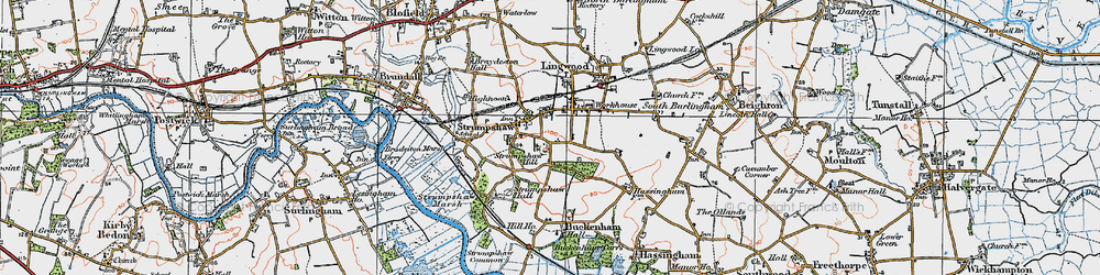 Old map of Strumpshaw in 1922