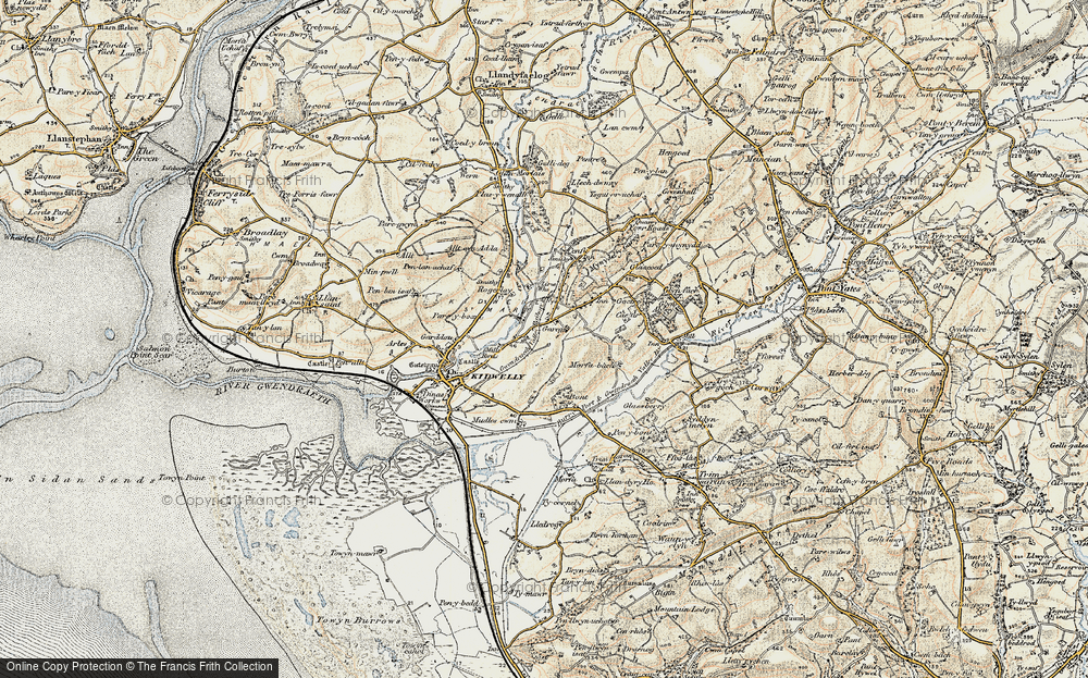 Old Map of Llangadog, 1901 in 1901