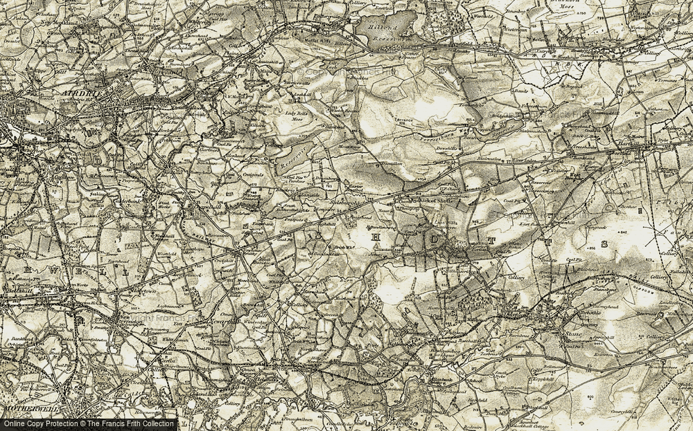 Old Map of Historic Map covering Law's Castle in 1904-1905
