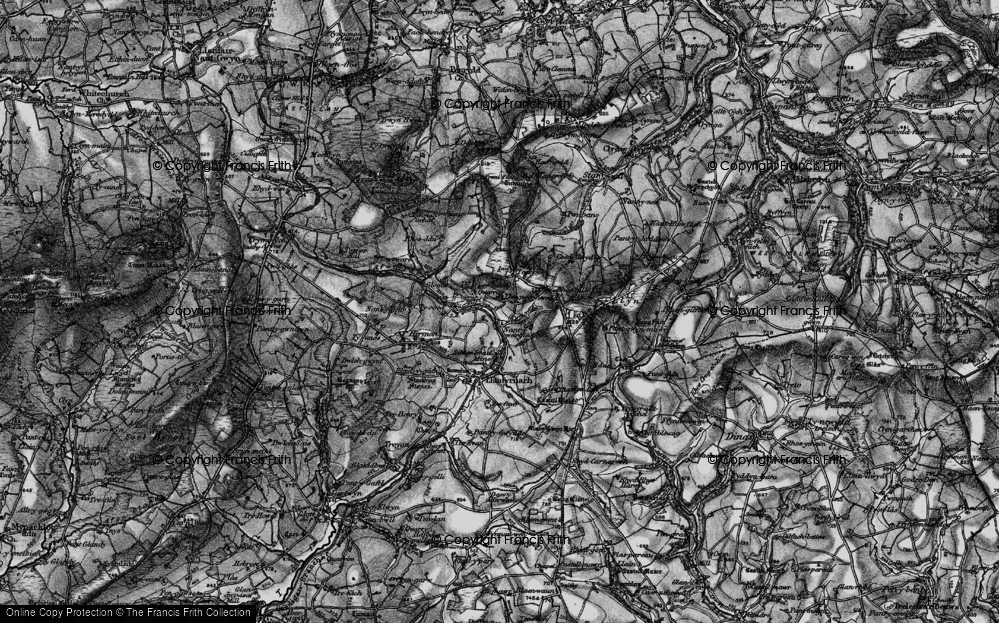 Old Map of Llwyn-yr-hwrdd, 1898 in 1898