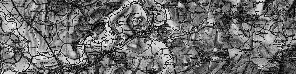 Old map of Newport Pagnell in 1896